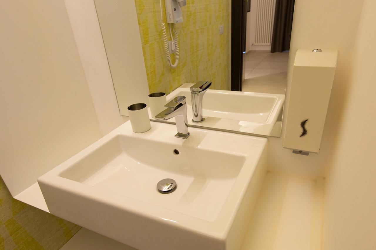 Hotel New Bari Битритто Экстерьер фото